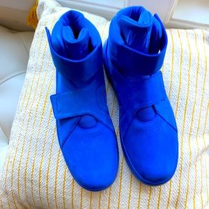 Men’s Nike Shoes size 11.5 new never worn Marxman Premier Racer Blue